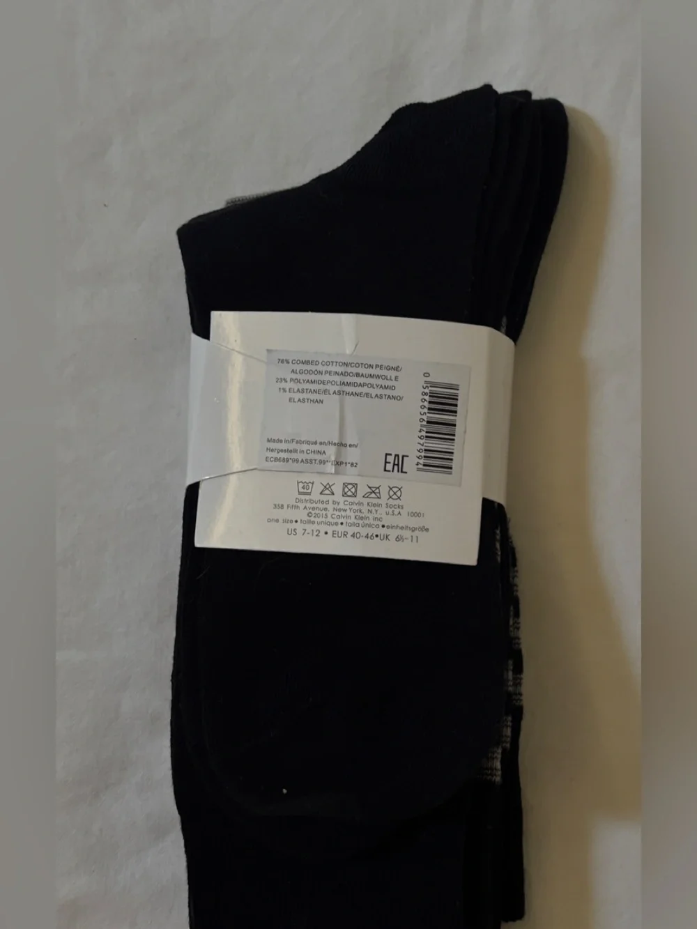 Calvin Klein Men’s 12 Pair Cushion Sole Crew Socks Black Gray Assorted New